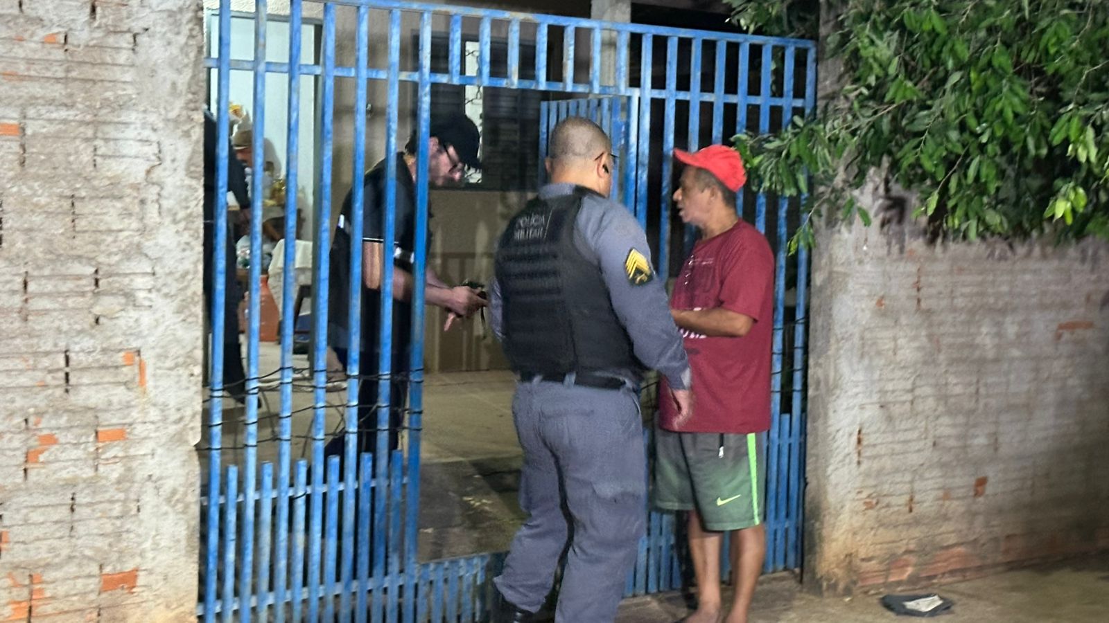 Corpo é encontrado em decomposição em Várzea Grande; vizinhos alertam