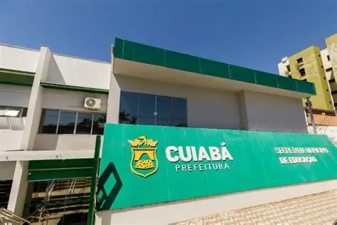 Feira do Centro em Cuiabá: Rua 13 de Junho vira espaço para pedestres