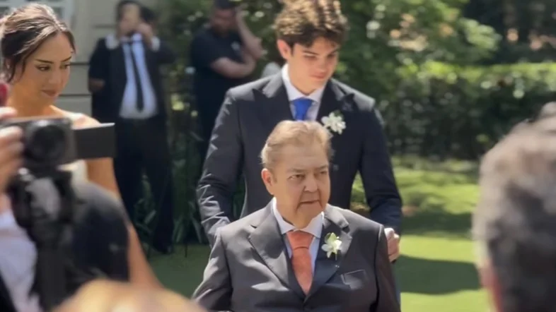 Fausto Silva emociona em casamento da filha após transplantes