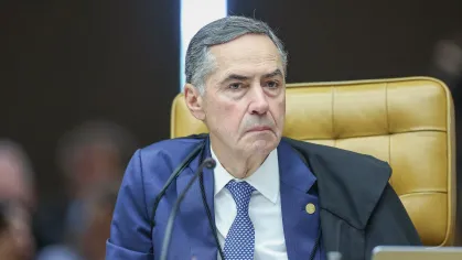 Barroso vota pela descriminalização do aborto no STF