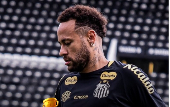 Neymar: clubes italianos e Inter Miami monitoram craque do Santos