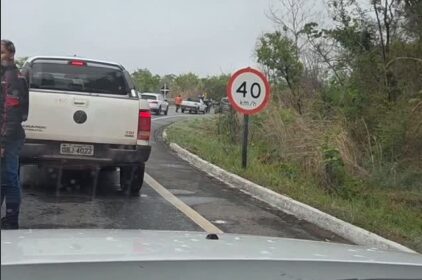 Chuva forte causa transtornos e lentidão na Estrada de Chapada