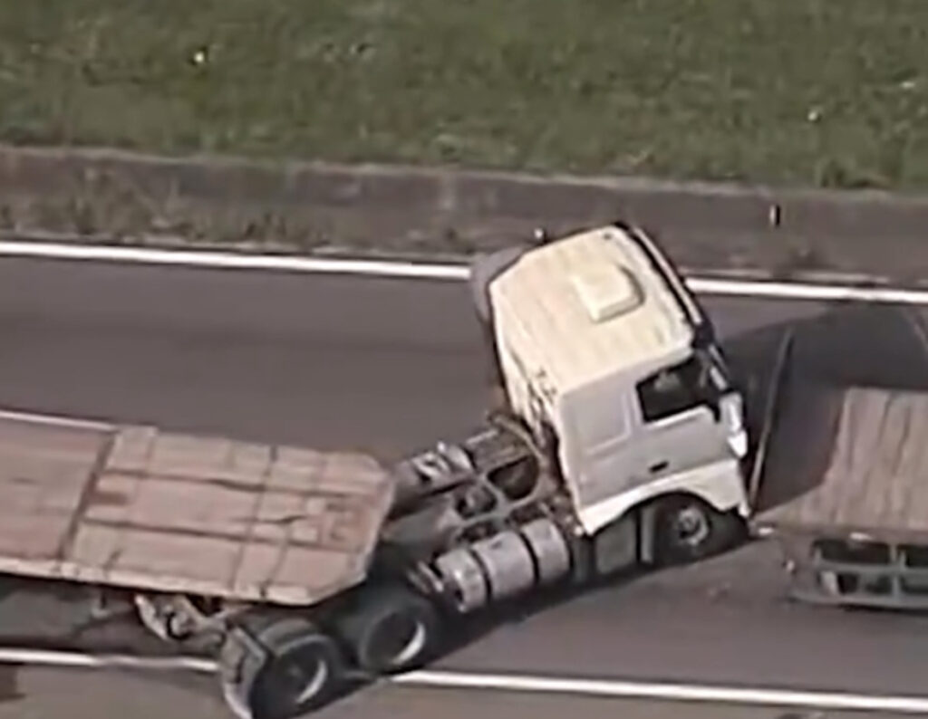 Acidente grave em MT: colisão deixa feridos e bloqueia rodovia