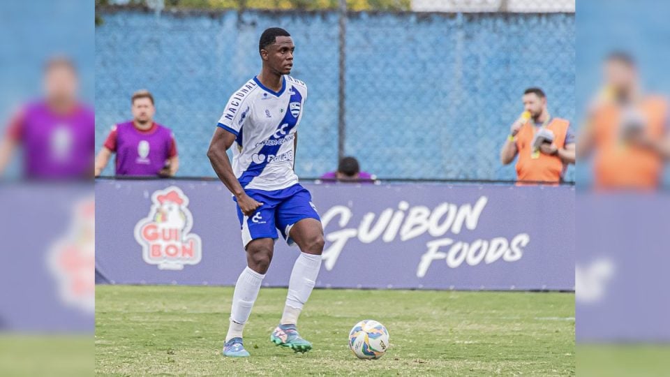 Zagueiro PV se pronuncia após julgamento de caso de racismo no futebol paranaense