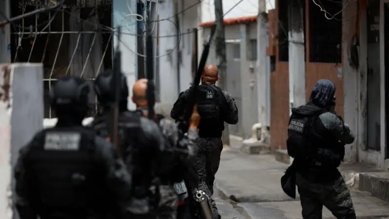 Operação policial no Rio de Janeiro: 64 mortos e 81 presos