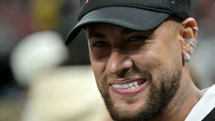 Santos: Neymar treina em SP e se junta ao time no Rio para jogo contra Flamengo