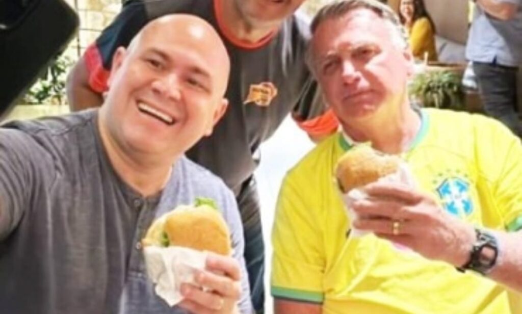 Prefeito de Cuiabá aguarda decisão do STF para visitar Bolsonaro