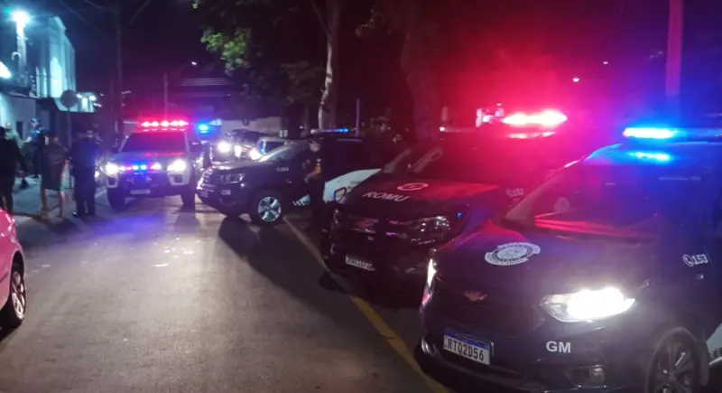 Homem escapa de sequestro pulando de carro em movimento em MT