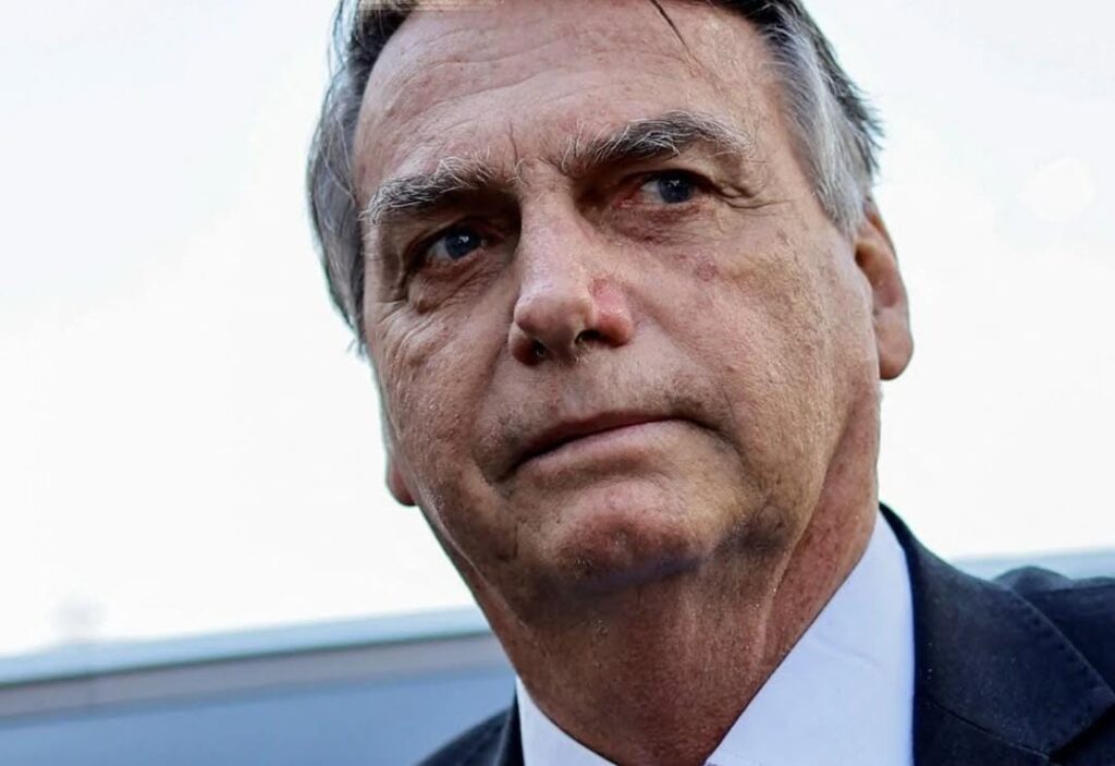 Bolsonaro explica surto em audiência e tem prisão preventiva mantida