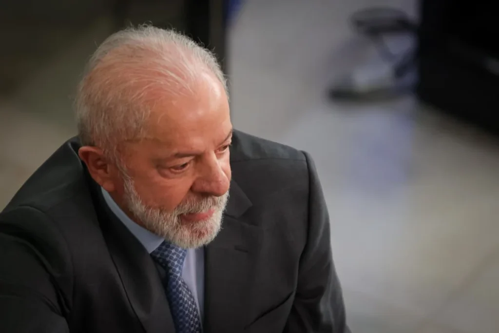 Lula se reúne com ministros para alinhar estratégia de segurança e articulação política