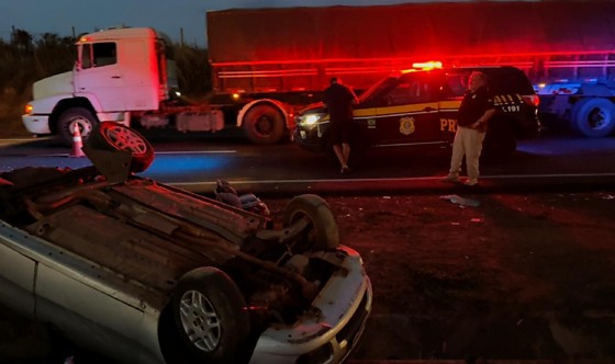 Acidente na BR-364 deixa 4 feridos e causa lentidão em Juscimeira