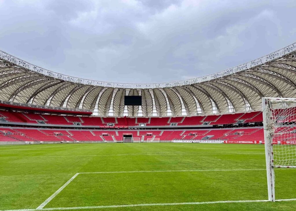Internacional se pronuncia sobre transfer ban da Fifa e garante quitação