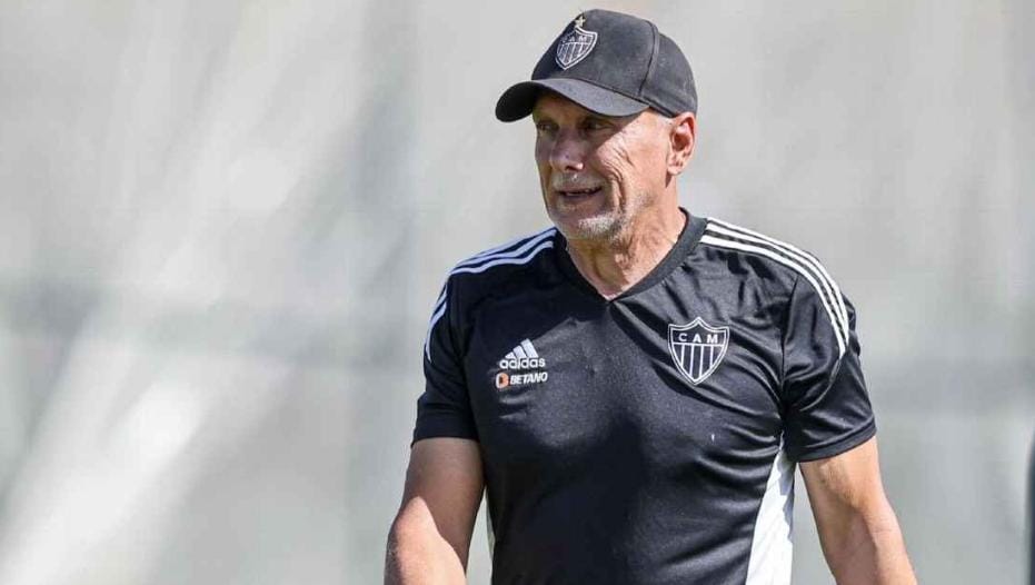 Atlético-MG anuncia reformulação no futebol com saída de ídolos