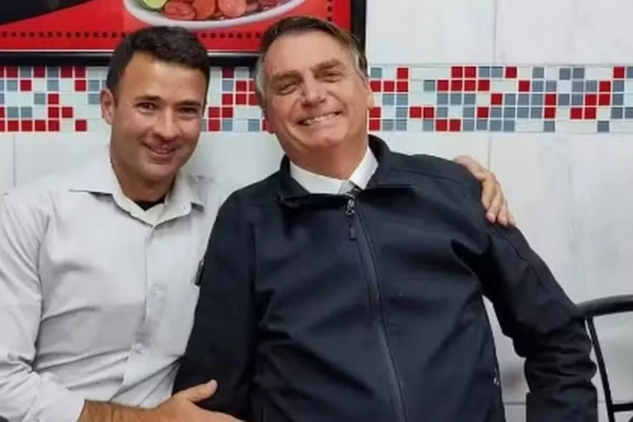 Bolsonaro Solicita Visita de Vice-prefeito de SP ao Stf para Alinhamento Partidário