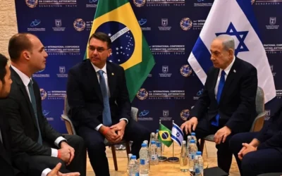 Gastos do Pl com Viagem Internacional de Flávio Bolsonaro Somam R$ 209 Mil