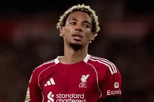 Liverpool e amplia debate sobre a rodada em destaque