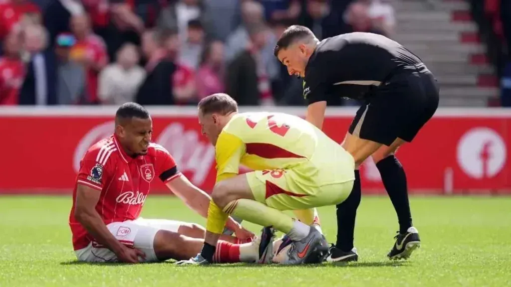 Murillo se lesiona sozinho em partida do Nottingham Forest e é… e amplia debate em destaque