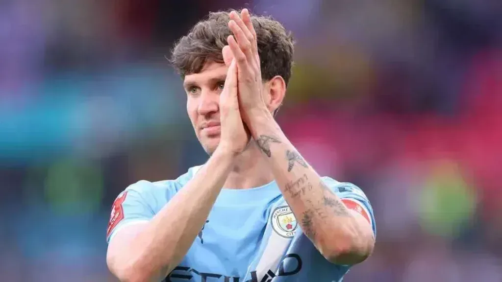 Manchester City anuncia a saída de jogador multicampeão pelo cl… e amplia debate em destaque