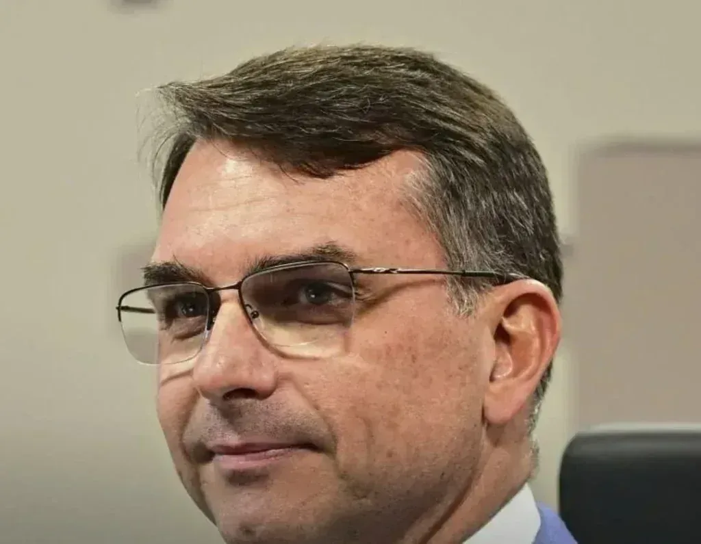 propostas de segurança pública de Flávio Bolsonaro na Bahia Farm Show em destaque