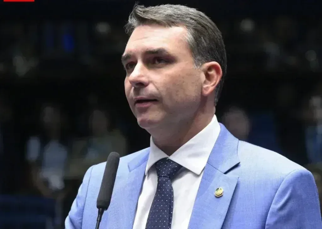 decisão TSE remoção publicações Flávio Bolsonaro em destaque
